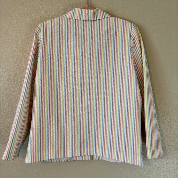 Adorable White Seersucker Jacket with Rainbow Pastel Striped‎ Jacket Womens - Picture 8 of 10